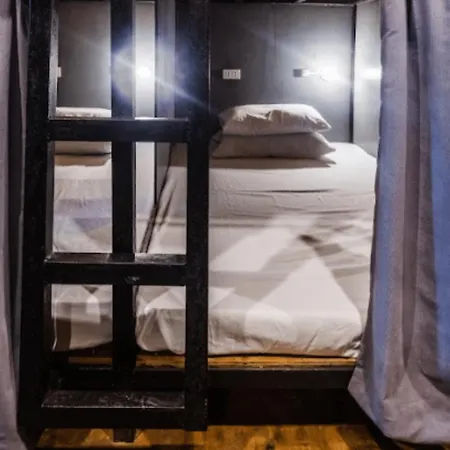 Mad Monkey Hostel Siargao (Adults Only) General Luna  Exterior photo