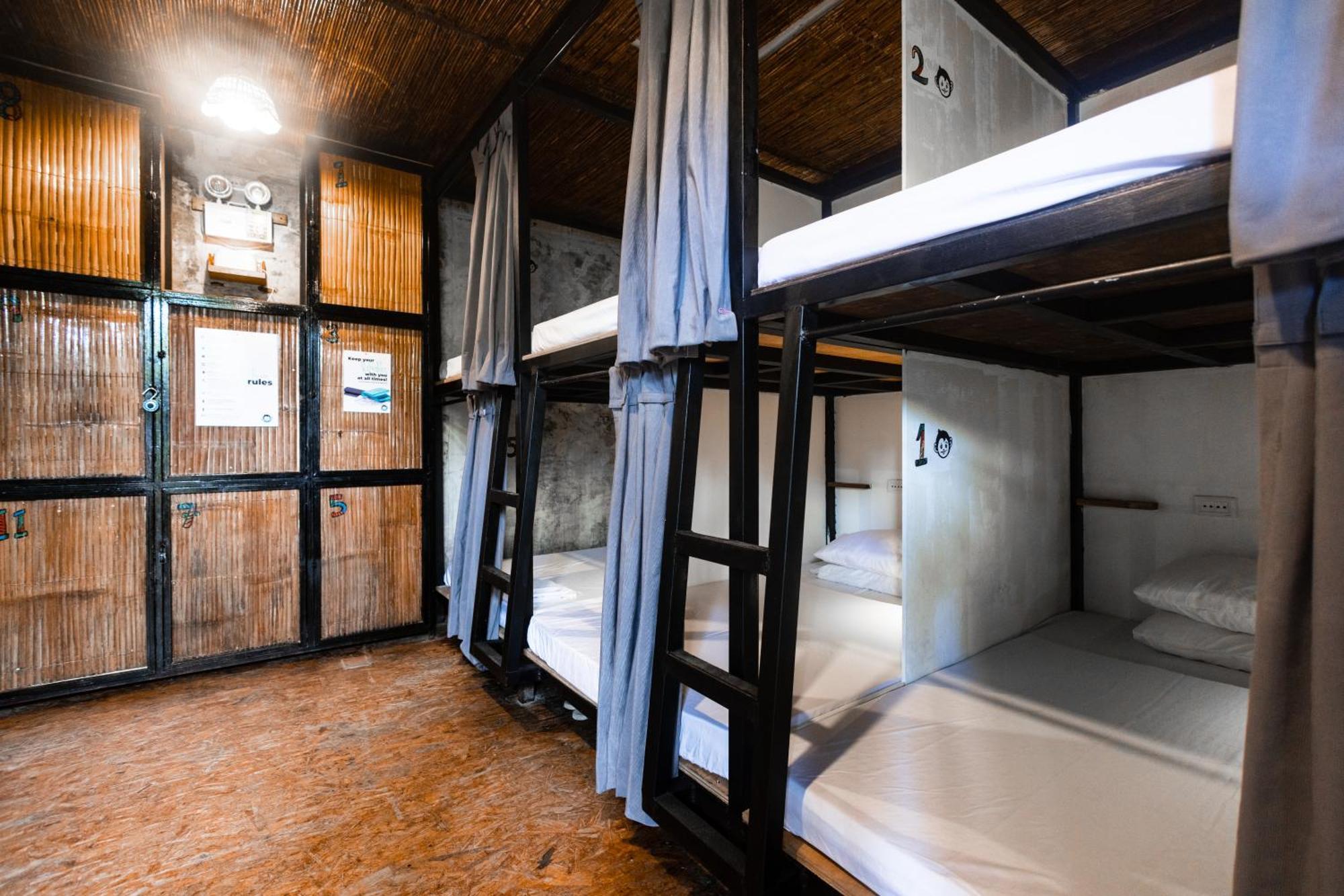 Mad Monkey Siargao (adults Only) Hostel
